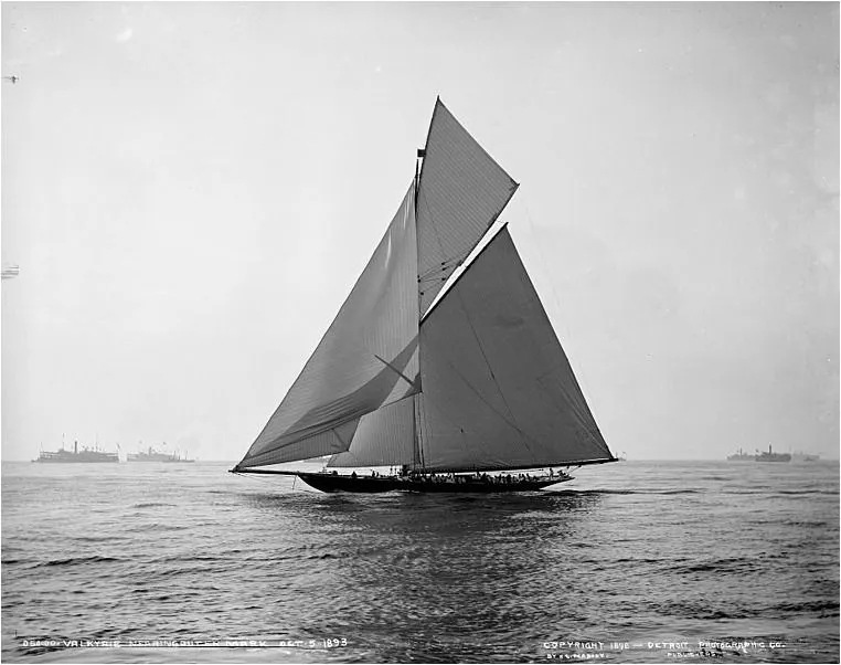 Valkyrie II yacht