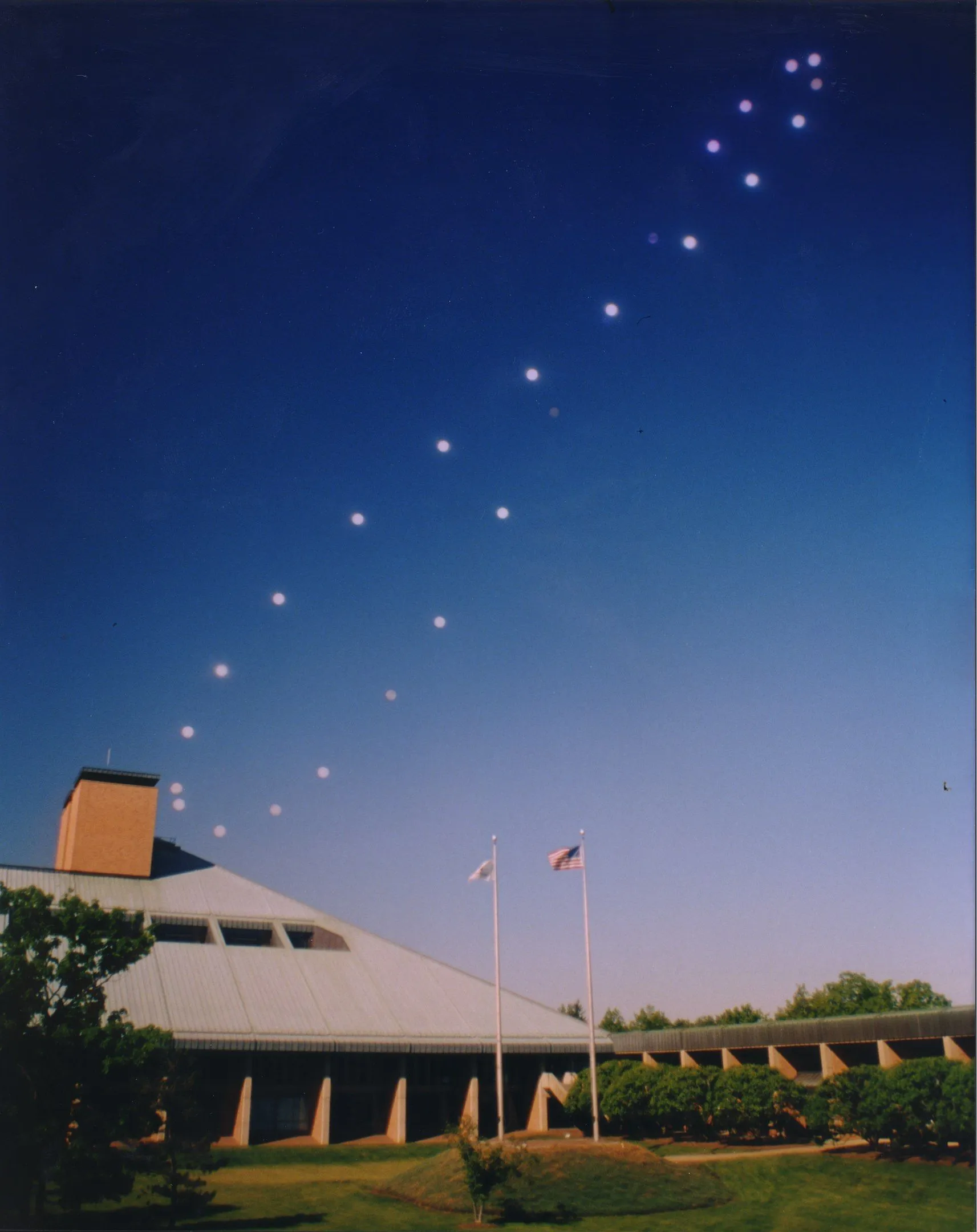 lossy-page1-1713px-Analemma_fishburn.tif
