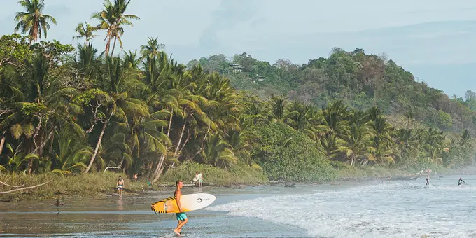 santa-teresa-surfing-costa-rica